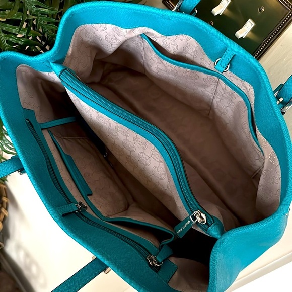 Michael Kors Saffiano Leather Jet Set Large Tote Turquoise Blue Shoulder Bag - Picture 11 of 16